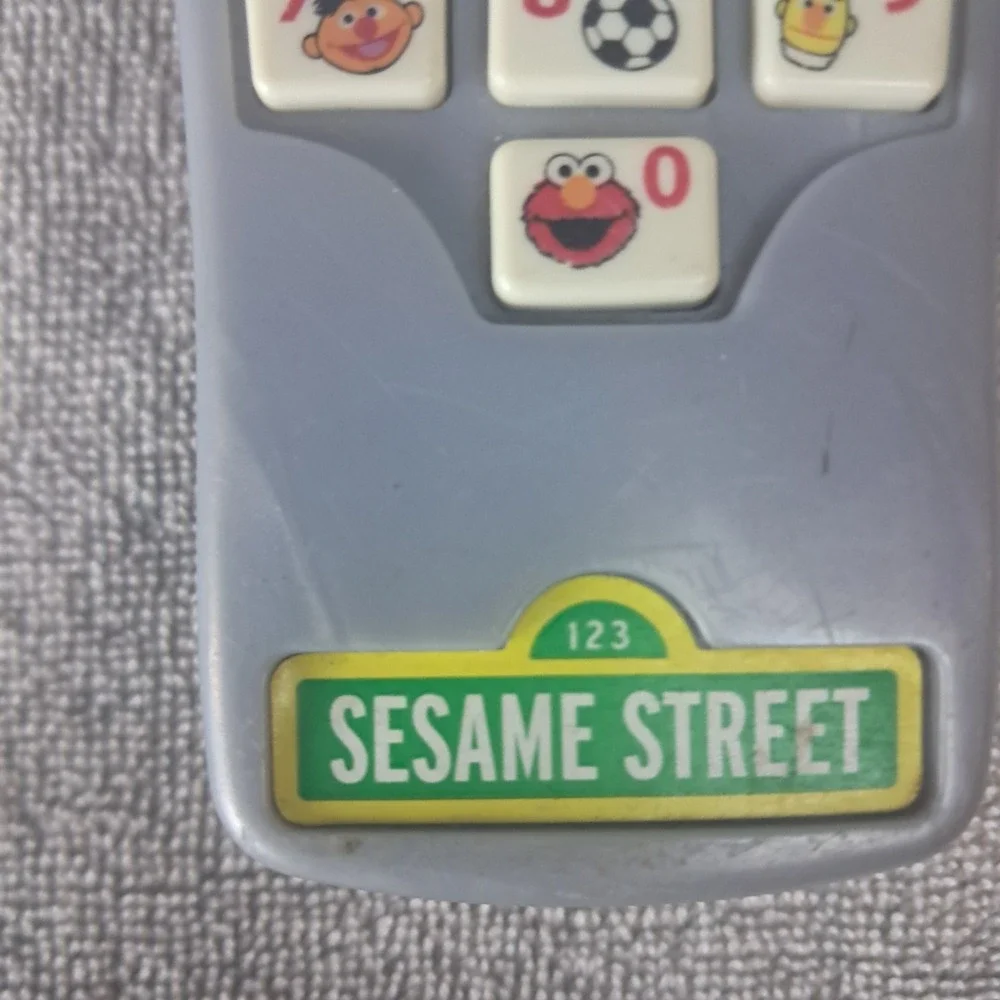 Vintage Sesame Street Elmo Remote Control Toy Working Numbers Dial Blue TESTED